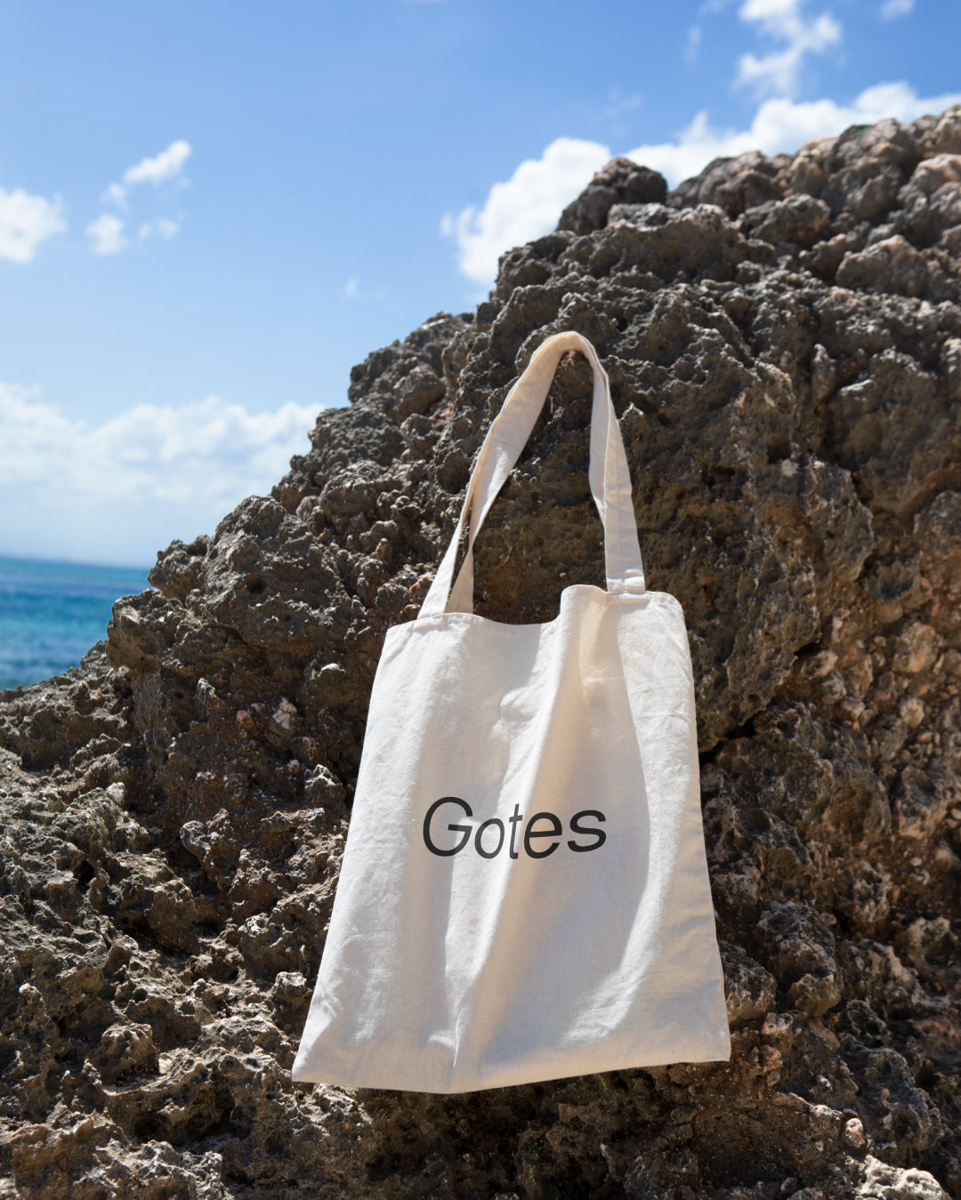 ¡No te olvides de tus esenciales para viajar este verano!