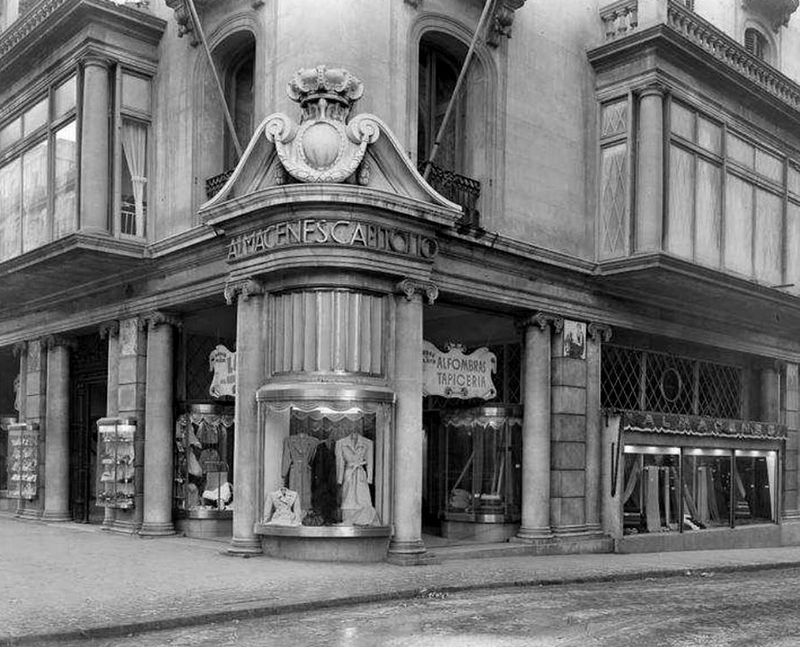 Almanecén de la Calle Enrique Granados, 1950
